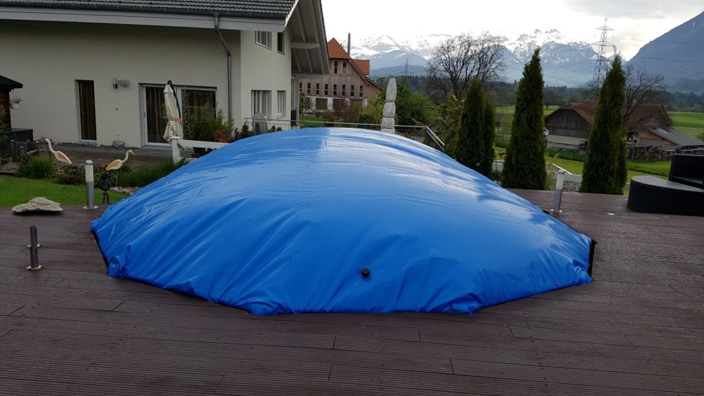 Aufblasbare Abdeckung Blau 600x300cm für Rechteckbecken